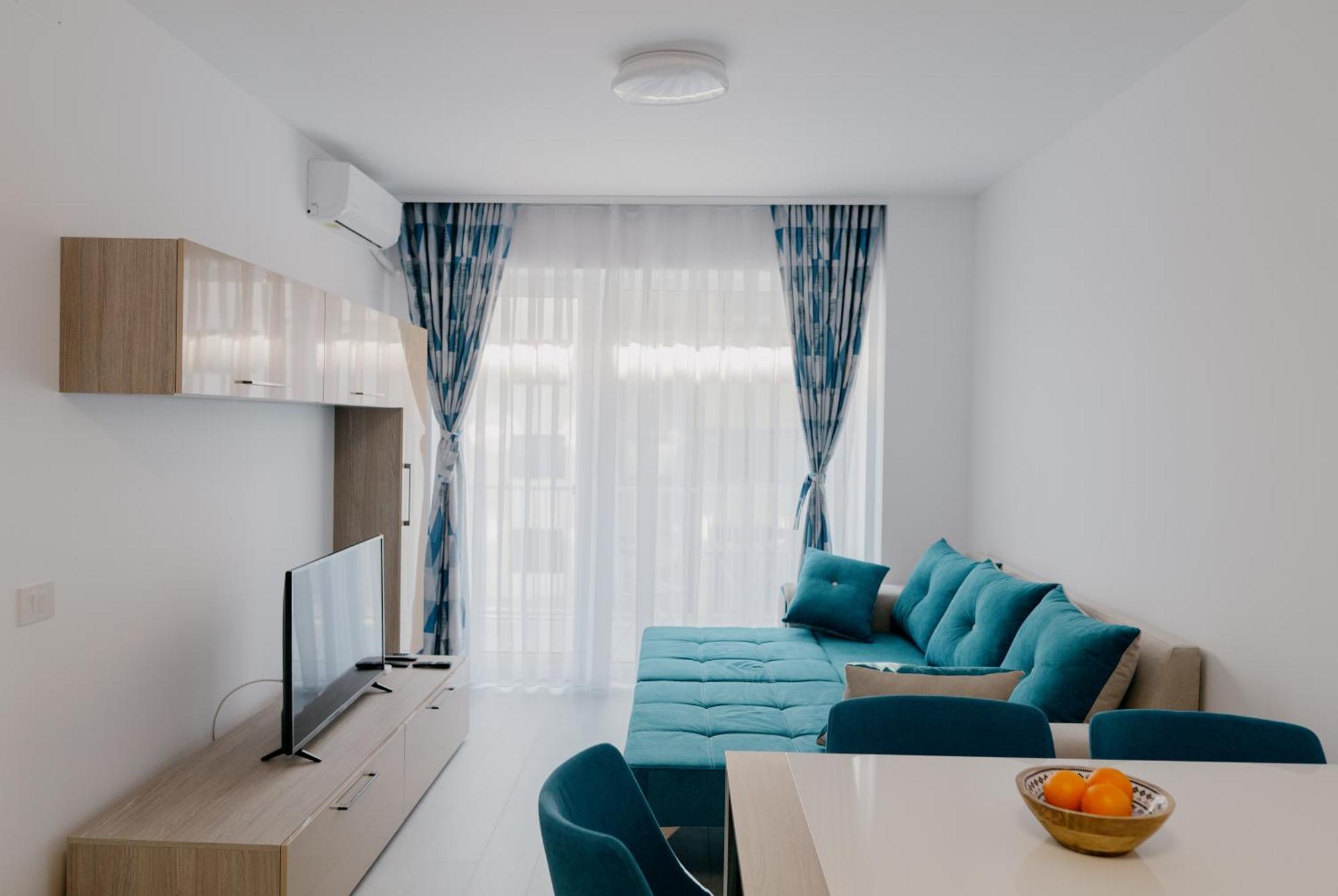 Royal Blue Property Oradea Zewnętrze zdjęcie
