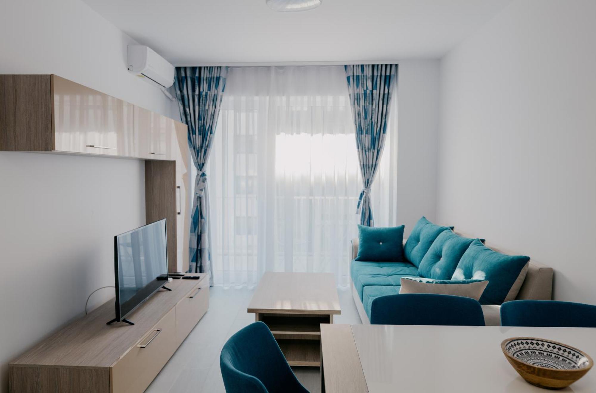 Royal Blue Property Oradea Zewnętrze zdjęcie