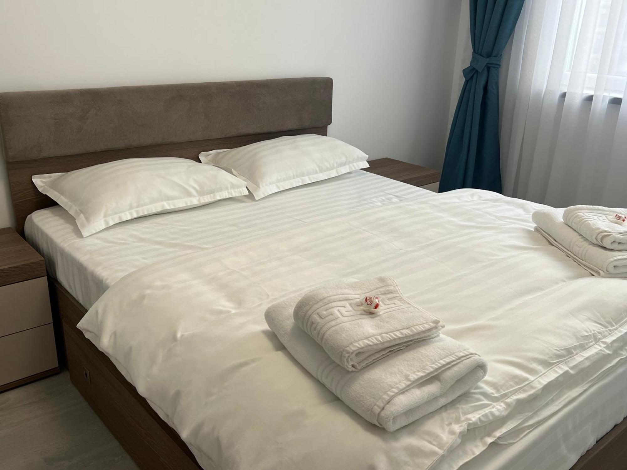 Royal Blue Property Oradea Zewnętrze zdjęcie